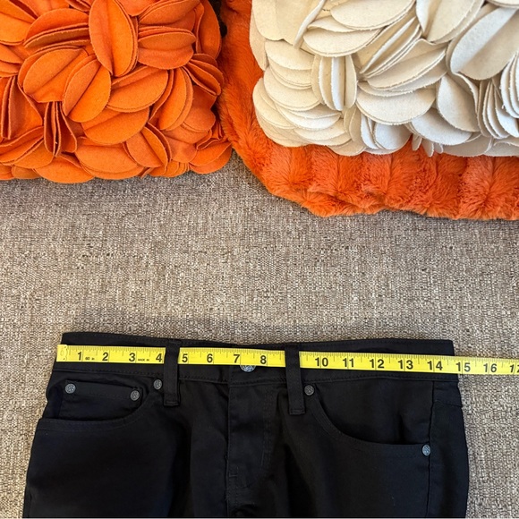 ❣️🆕prAna Women’s Black Out Kara Jeans❣️ - Picture 9 of 11